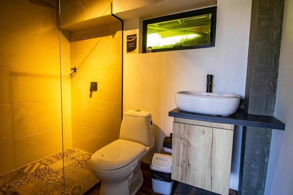 Sky House Cabana Guatape Ла-Прадера Экстерьер фото