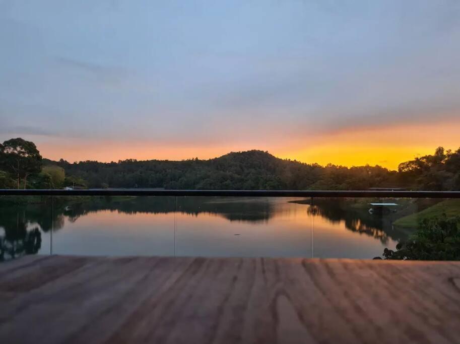 Sky House Cabana Guatape Ла-Прадера Экстерьер фото